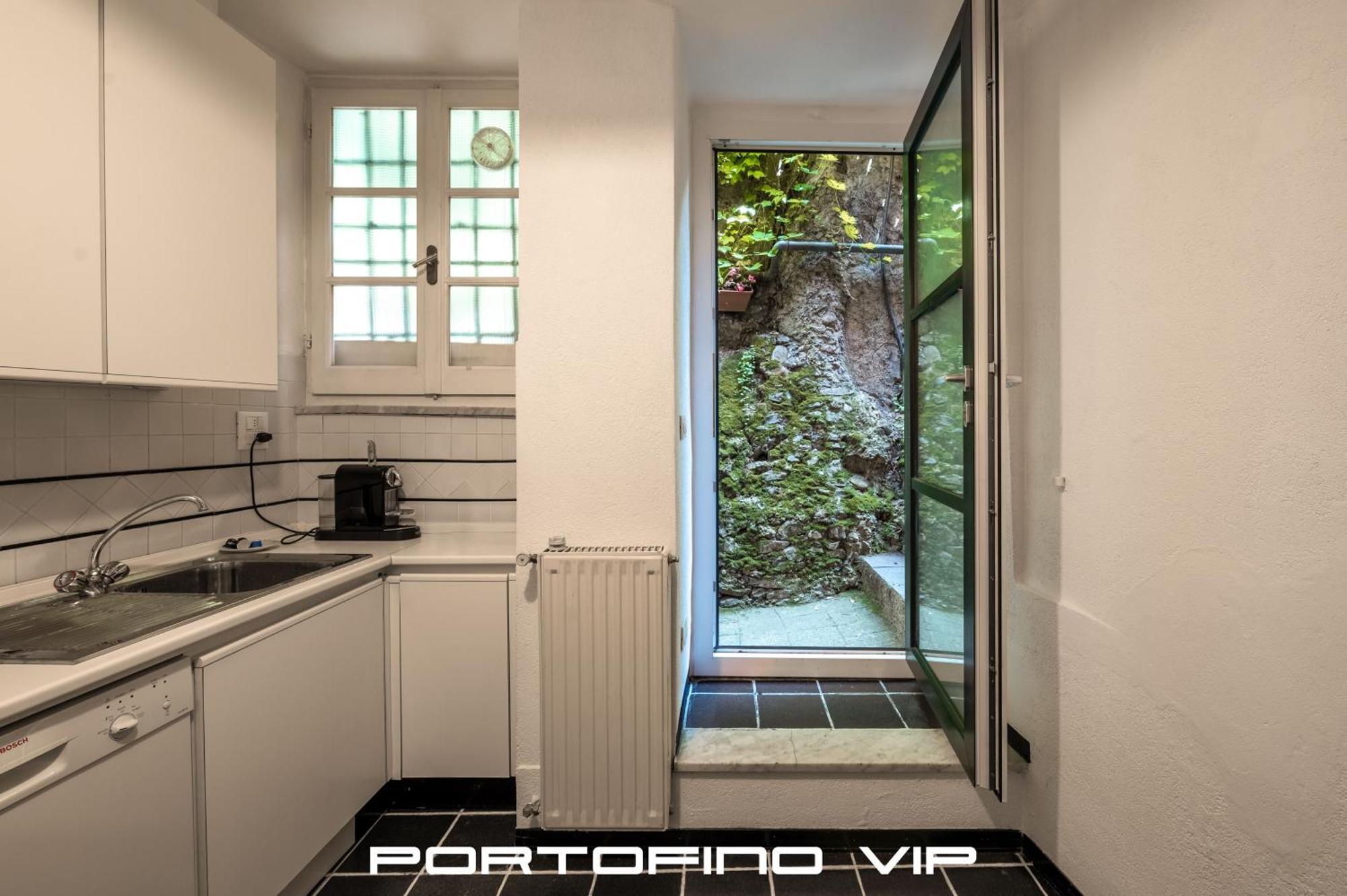 Your Window On Portofino By Portofinovip Exterior photo